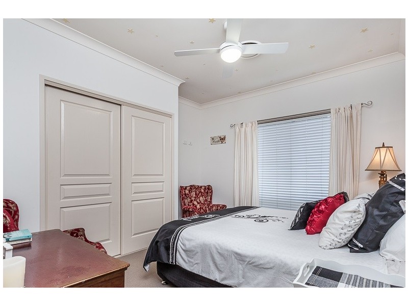 7 Cooroy Crescent, Deception Bay QLD 4508