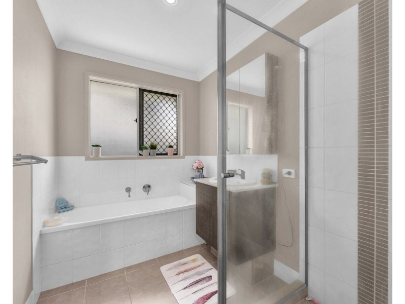 13 Palmer Street, North Lakes QLD 4509