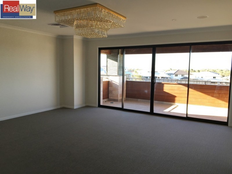 79 Cowen Terrace, North Lakes QLD 4509