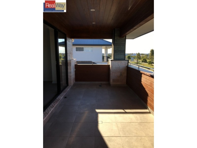 79 Cowen Terrace, North Lakes QLD 4509