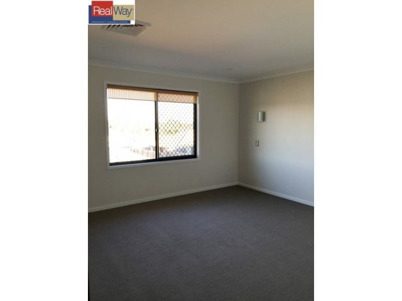 79 Cowen Terrace, North Lakes QLD 4509