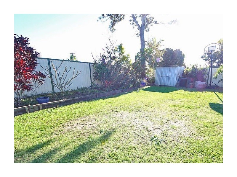 2 Aquarius, Kallangur QLD 4503