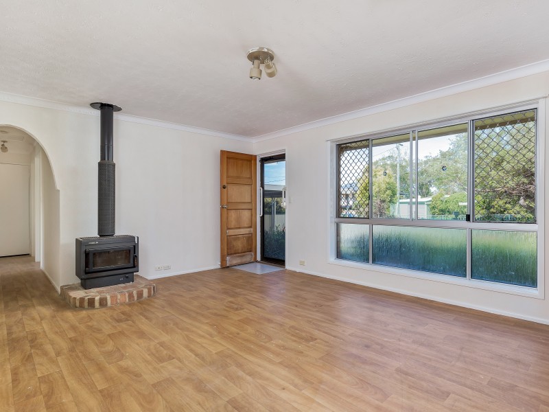 2 Aquarius Street, Kallangur QLD 4503