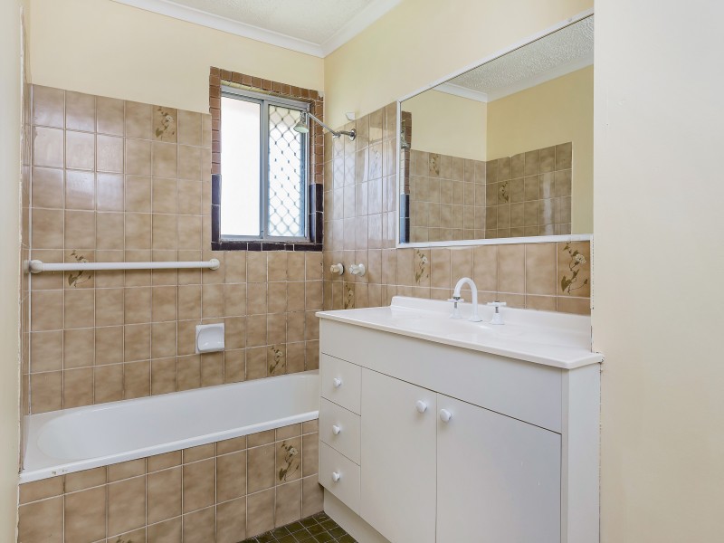 2 Aquarius Street, Kallangur QLD 4503