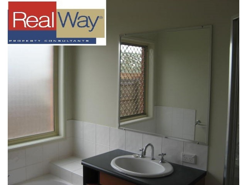 1 Bronlow Court, Morayfield QLD 4506