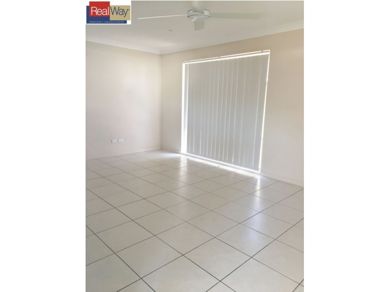 44 Manhattan Crescent, North Lakes QLD 4509