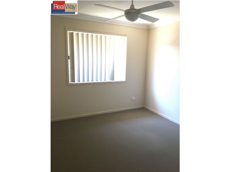 44 Manhattan Crescent, North Lakes QLD 4509