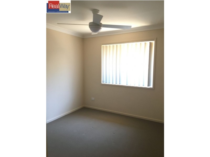 44 Manhattan Crescent, North Lakes QLD 4509