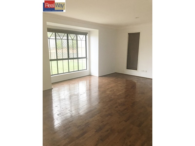 1096 Oakey Flat Road, Narangba QLD 4504