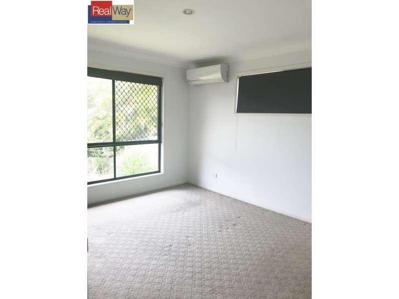 1096 Oakey Flat Road, Narangba QLD 4504