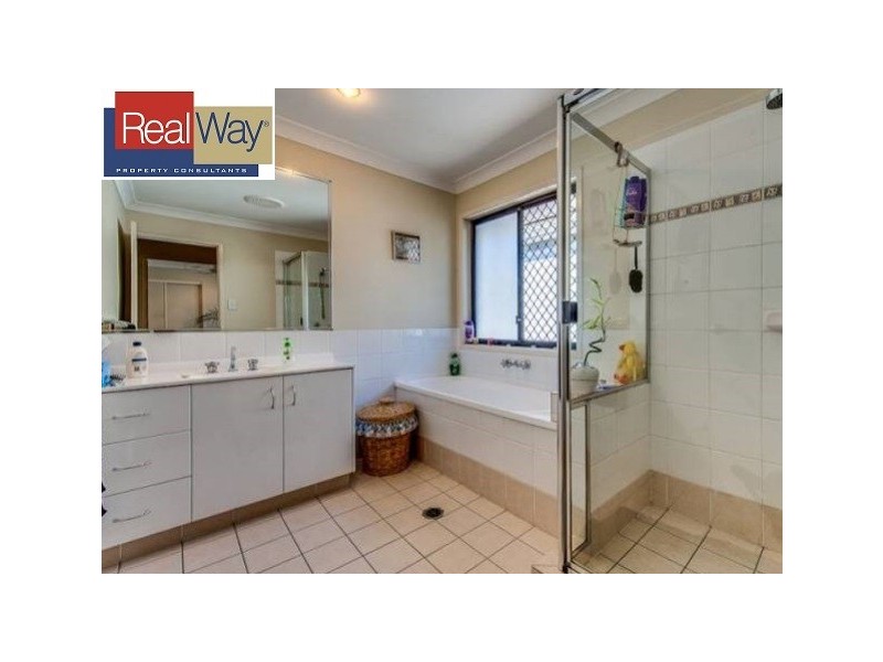 6 Middle Barten Court, Bray Park QLD 4500