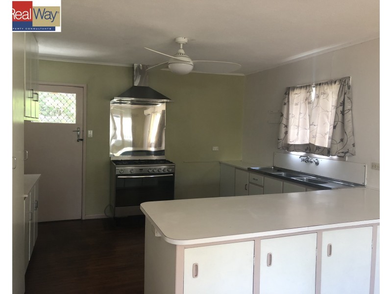 135 Spitfire Avenue, Strathpine QLD 4500