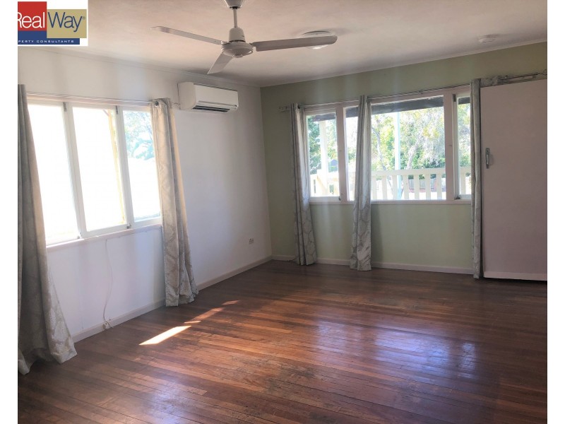 135 Spitfire Avenue, Strathpine QLD 4500