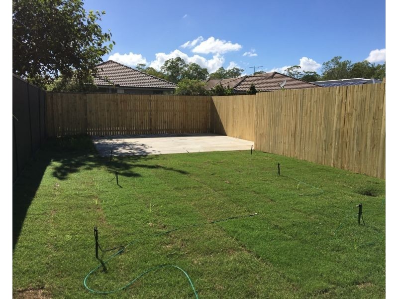 2/9 Isis Road, Lawnton QLD 4501