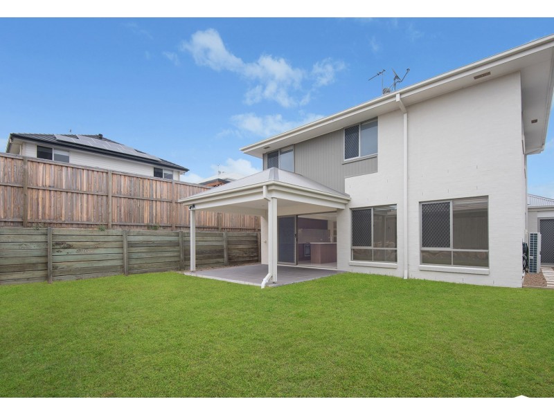 8 Harrison Street, North Lakes QLD 4509