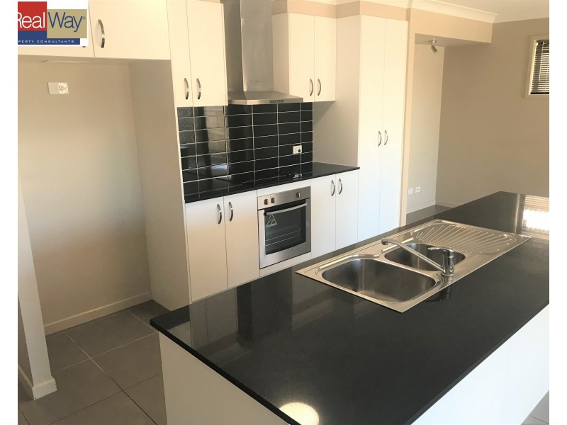 70 Wallarah Parade, North Lakes QLD 4509