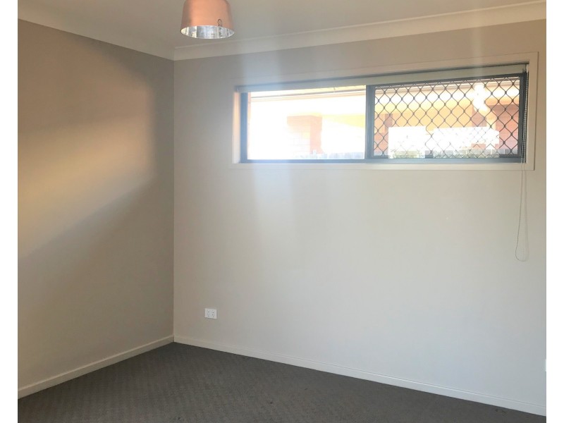 70 Wallarah Parade, North Lakes QLD 4509