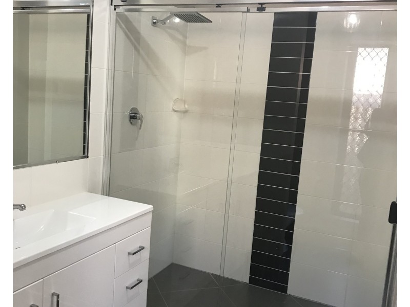70 Wallarah Parade, North Lakes QLD 4509
