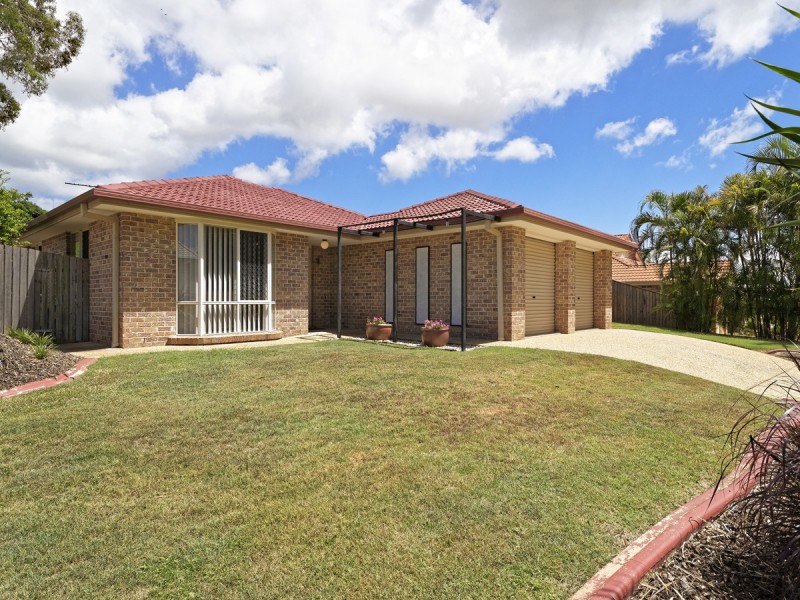 5 Chesterfield Drive, Murrumba Downs QLD 4503