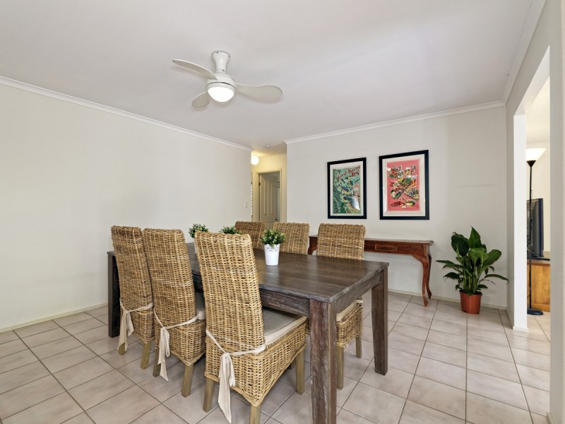 5 Chesterfield Drive, Murrumba Downs QLD 4503