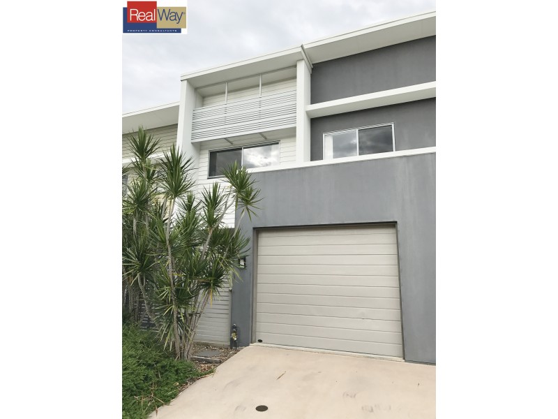 24/9 Houghton Street, Petrie QLD 4502