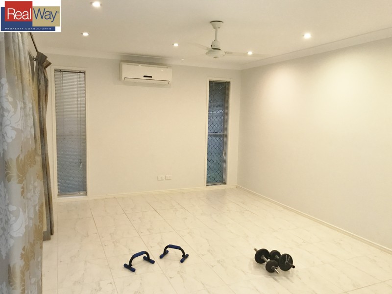 6 Kowari Crescent, North Lakes QLD 4509