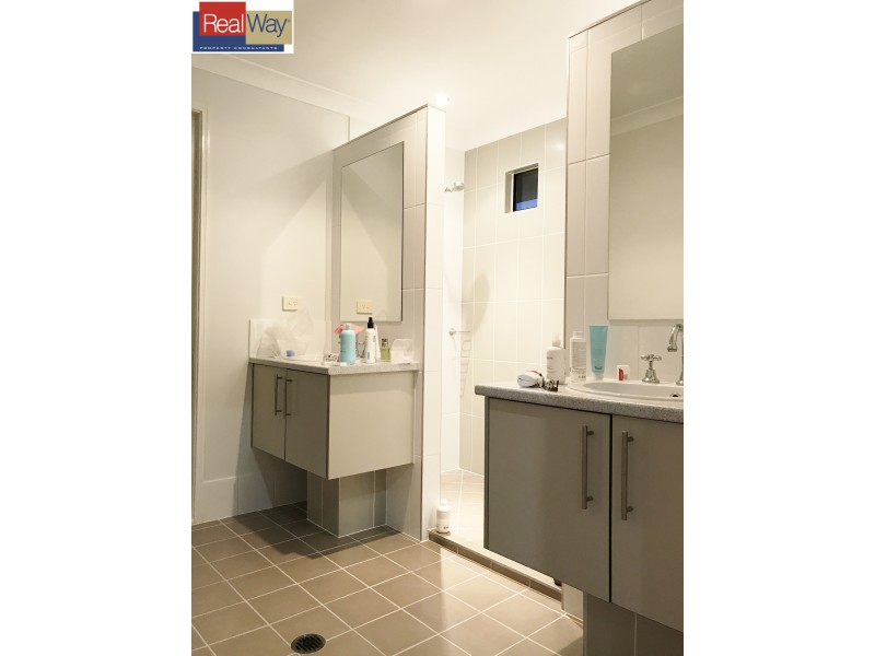 6 Kowari Crescent, North Lakes QLD 4509