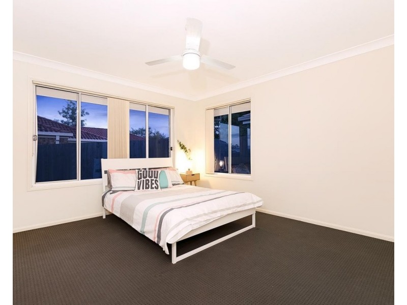 10 Valleyview Street, Narangba QLD 4504