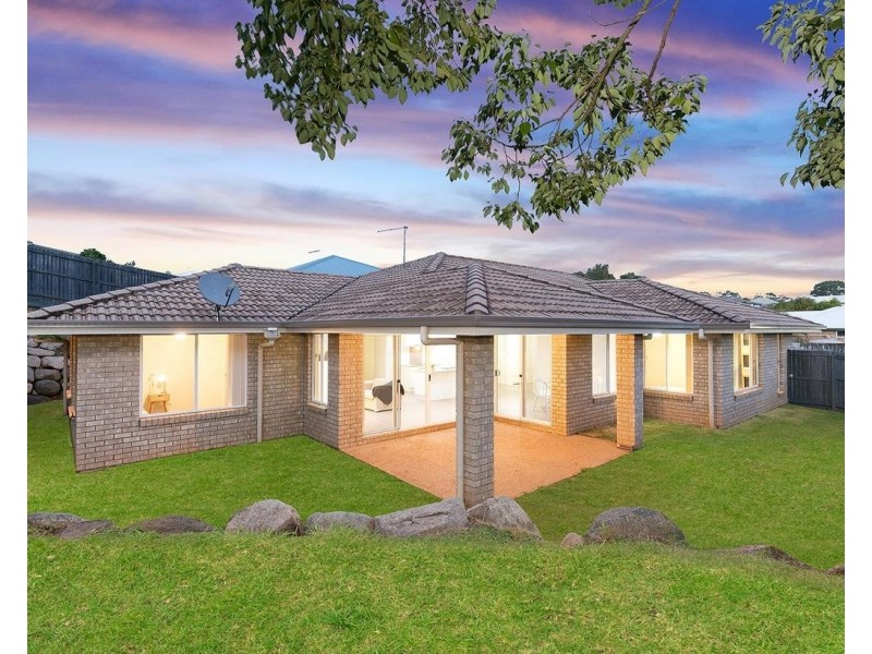 10 Valleyview Street, Narangba QLD 4504