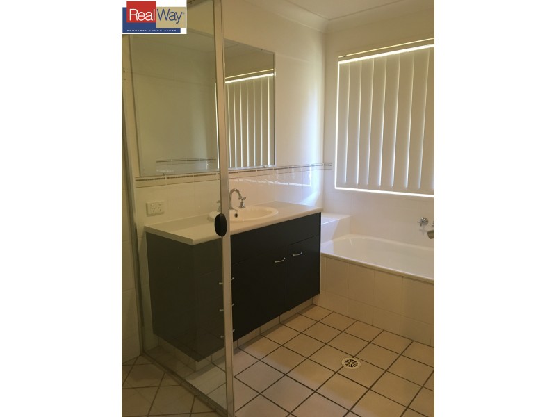 15 Wayland Circuit, Morayfield QLD 4506