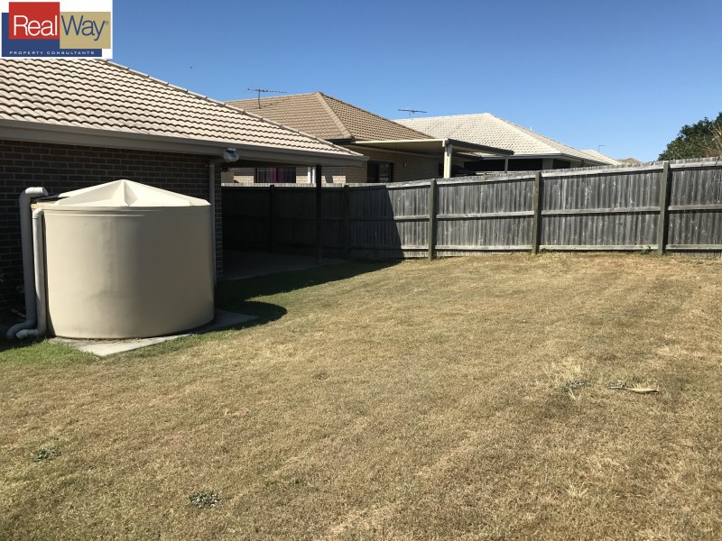 24 Williams Crescent, North Lakes QLD 4509