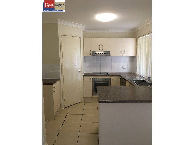 4 Gatsby Court, Kallangur QLD 4503
