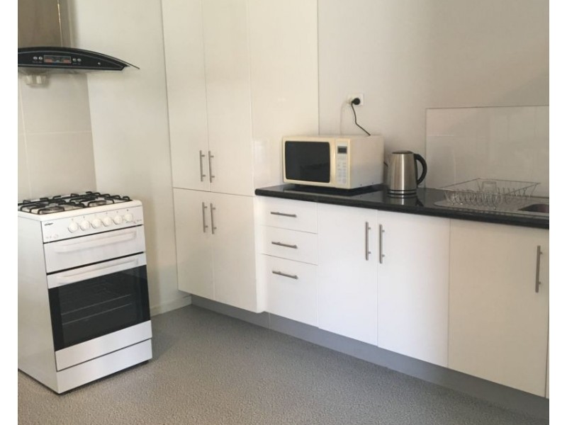 16 Warde Street, Scarborough QLD 4020