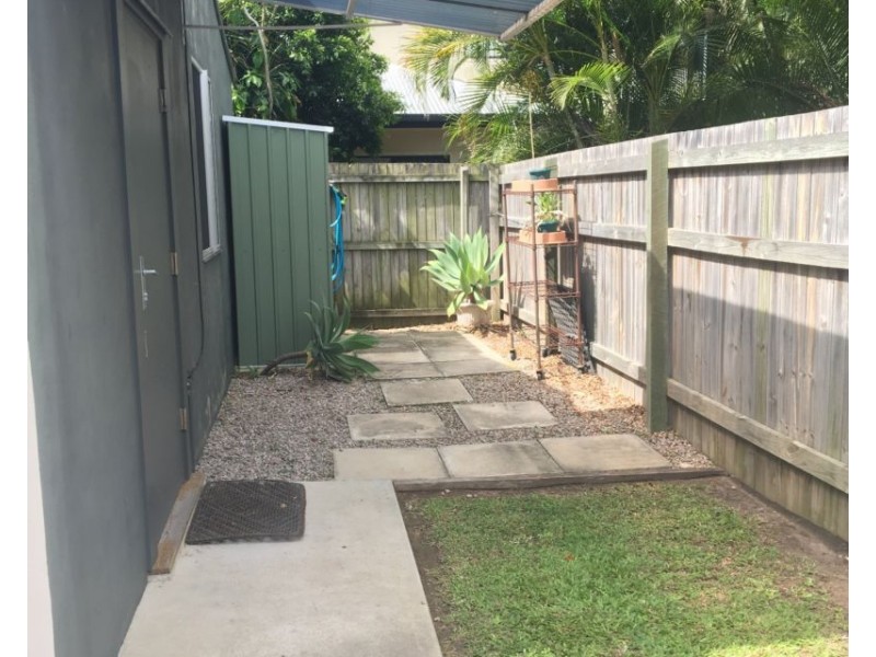 16 Warde Street, Scarborough QLD 4020