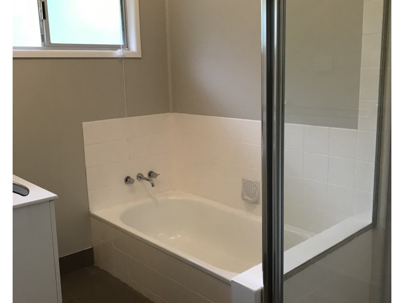 13 Lerose Avenue, Kallangur QLD 4503