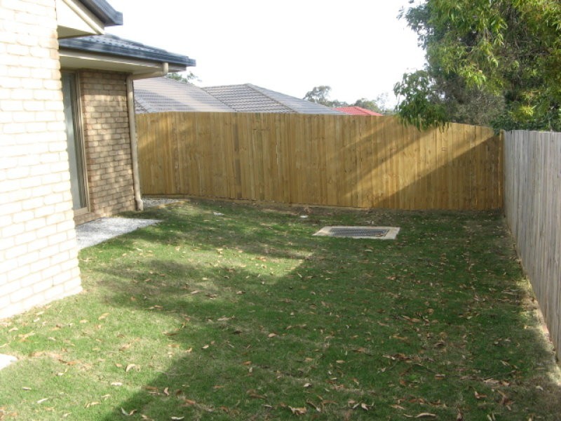 2 Outlook Court, Kallangur QLD 4503