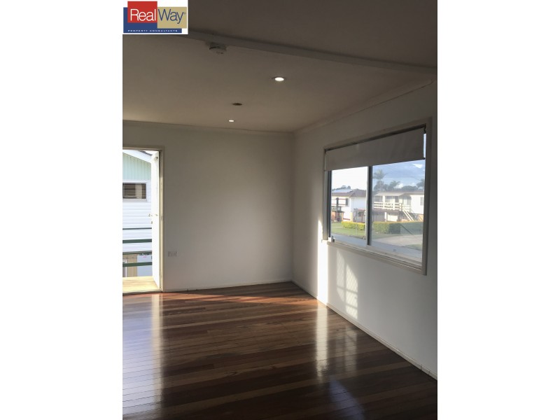 15 Johnson Street, Kallangur QLD 4503