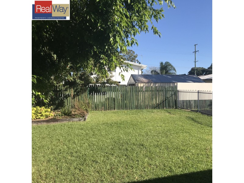 15 Johnson Street, Kallangur QLD 4503