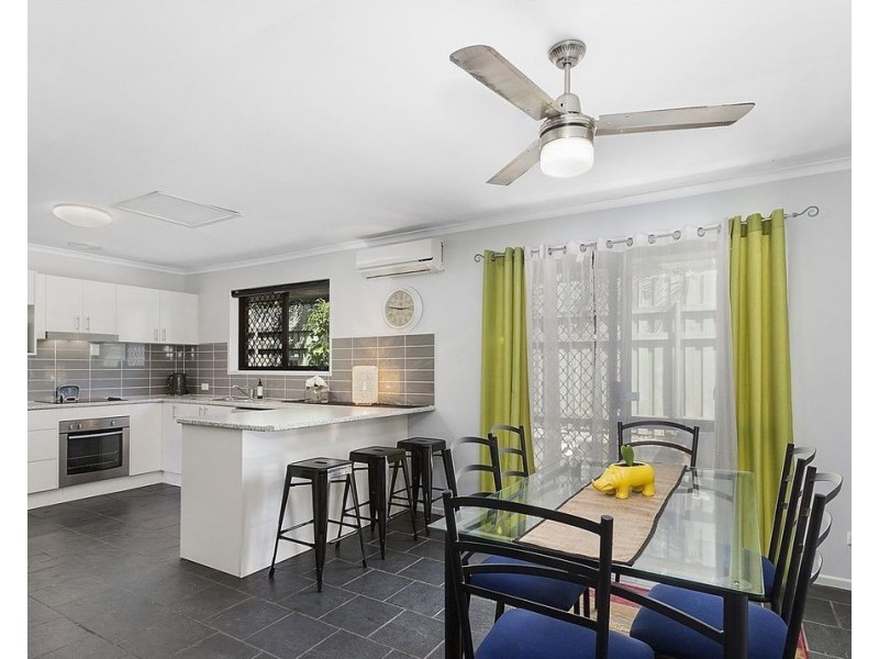 11 Brooks Road, Bray Park QLD 4500