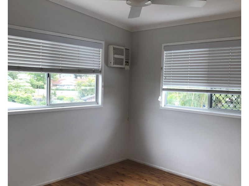 5 Azalea Court, Kallangur QLD 4503