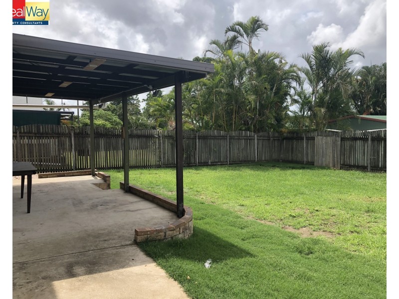 5 Azalea Court, Kallangur QLD 4503