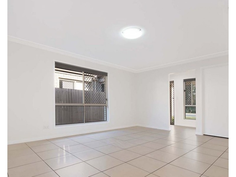 16 Waterlilly Court, Rothwell QLD 4022
