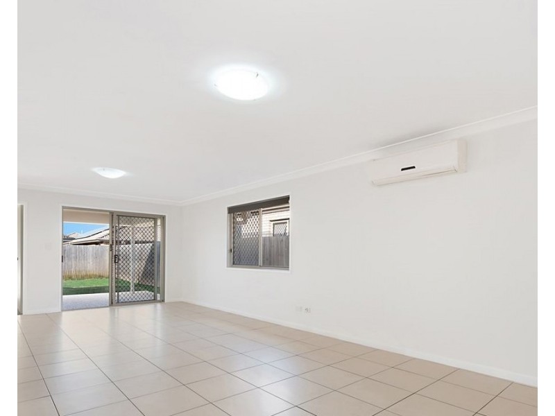 16 Waterlilly Court, Rothwell QLD 4022