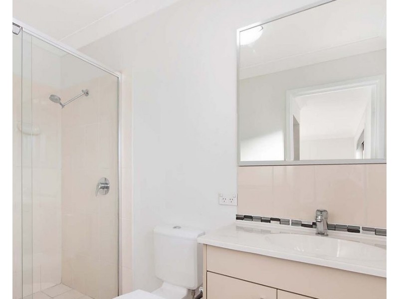 16 Waterlilly Court, Rothwell QLD 4022