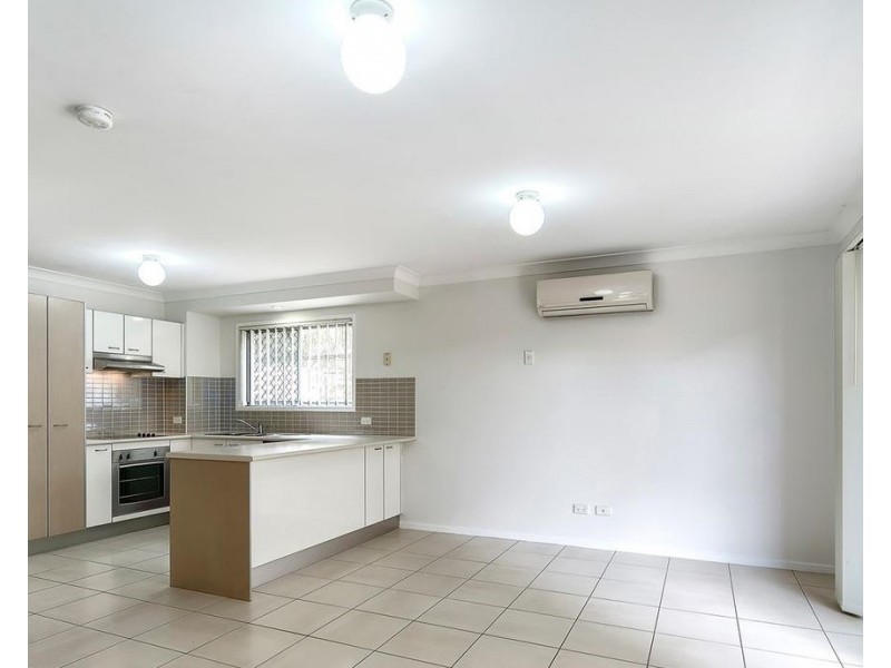 10/6 Petrie Street, Petrie QLD 4502