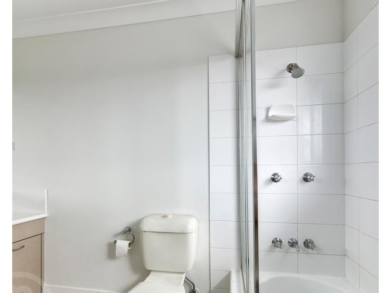 10/6 Petrie Street, Petrie QLD 4502