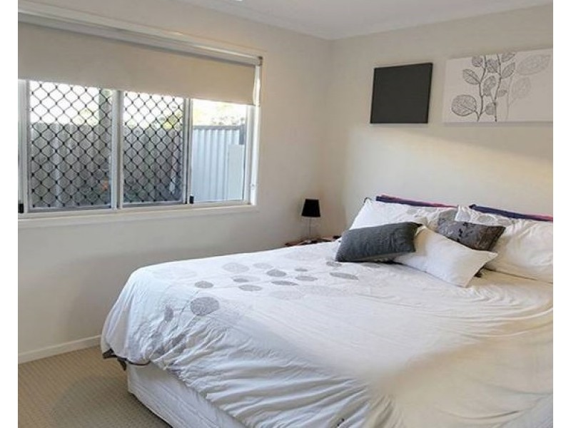 2 Sylvia Court, Rothwell QLD 4022