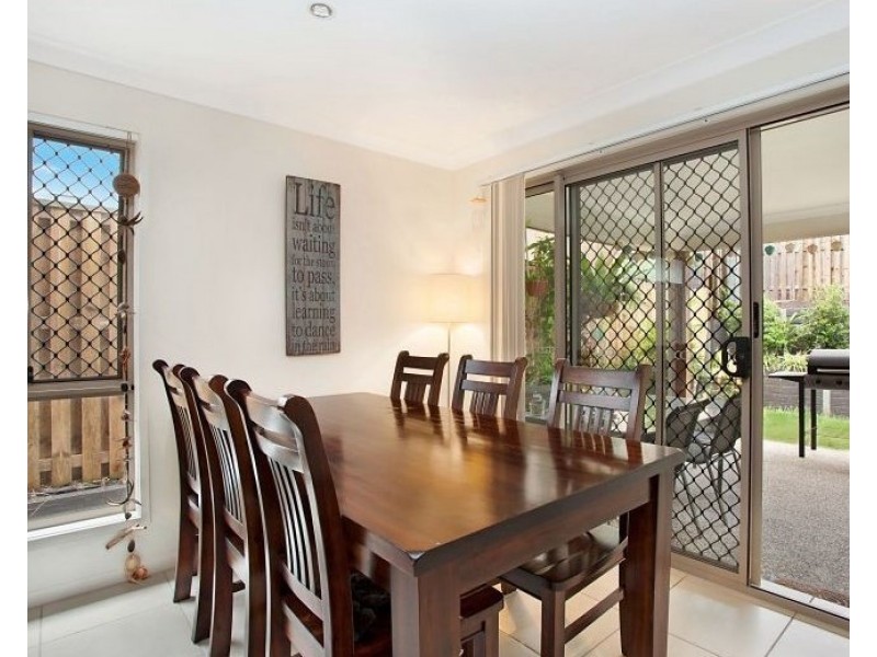 11 Bowerbird Crescent, Dakabin QLD 4503