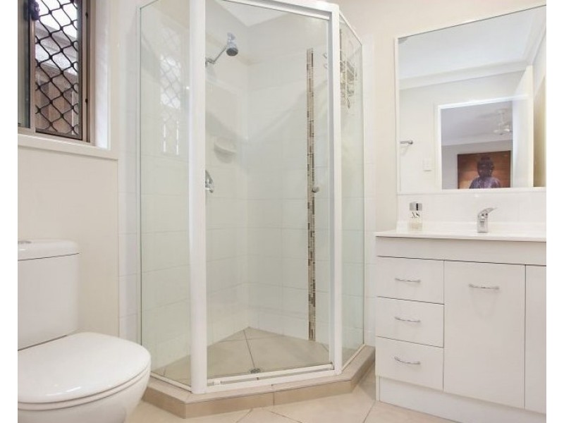 11 Bowerbird Crescent, Dakabin QLD 4503