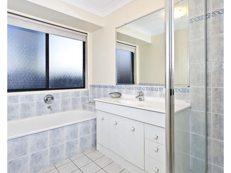2 Springsure Parade, North Lakes QLD 4509